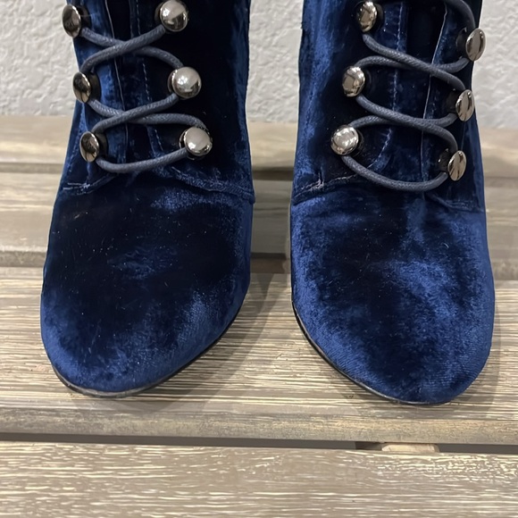 Kendall and Kylie Navy boots sz 6.5 - Picture 8 of 10
